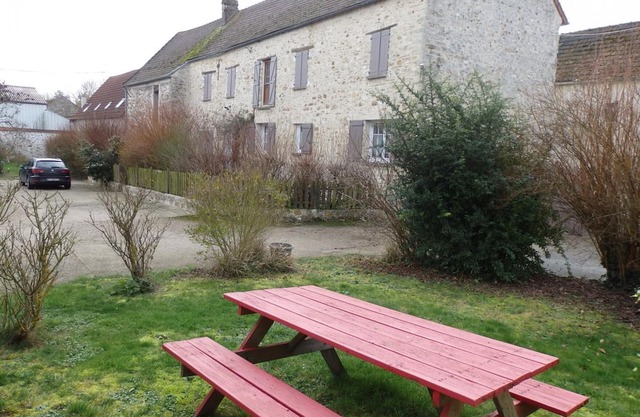 Gite Arnouville-lès-Mantes, 3 bedrooms, 4 persons