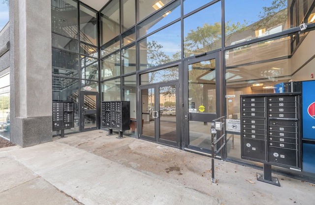 Lovely 1bedroom/1bath Apartment in Kansas Free WiFi Parking near Airport