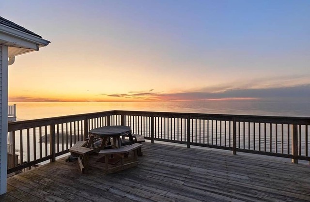 Stunning View, Villa on the Beach