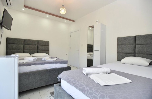 Studio w Balcony 6 min to Beach in Montenegro