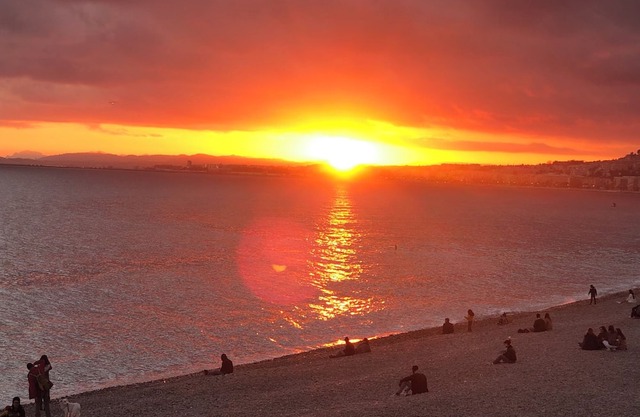 Studio Pleins Centre Ville a 5 Minutes de la mer et de la Gare à Pieds