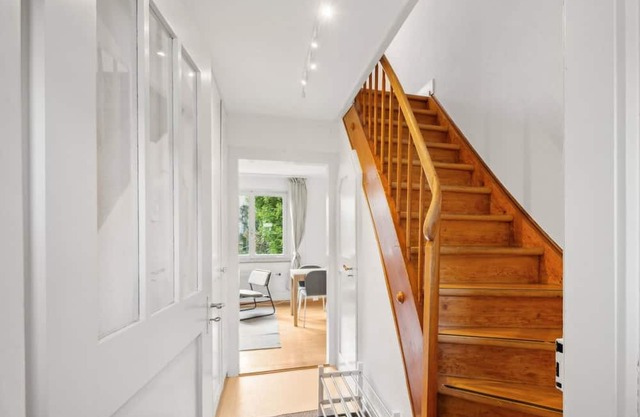 Charming Home for Flexible Weekly/Monthly Rent