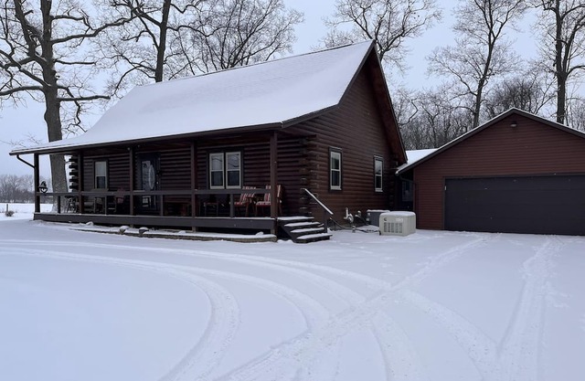 The Cozy Cabin On Long Point
