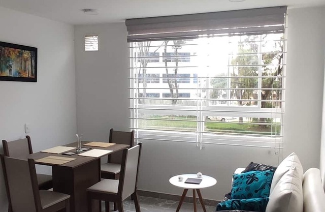 Apartamento cerca Aeropuerto Embajada Americana.