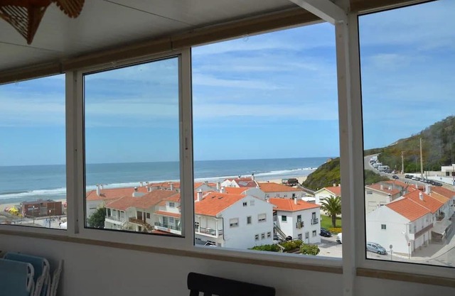 Apartamento c/ Vista Mar - Piscina