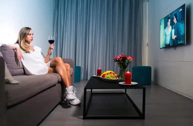 CITY CENTRE STUDIO APARTMENT 201