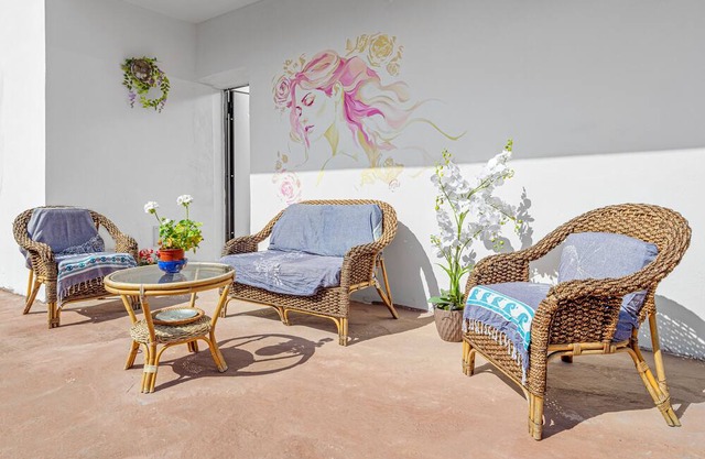 Holiday Home 'Bella Rosa' with Private Terrace and Private Garden