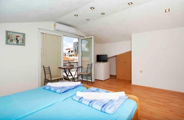 Bogdanoski Studios & Guest Rooms