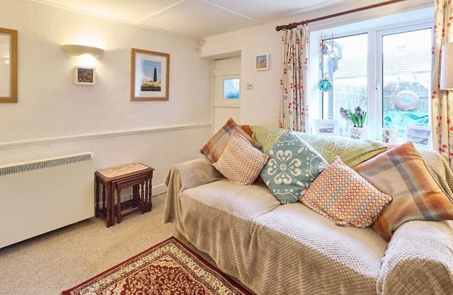 Host & Stay | Claire's Cottage