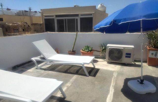Holiday house Cospicua for 1 - 4 persons with 2 bedrooms - Row house