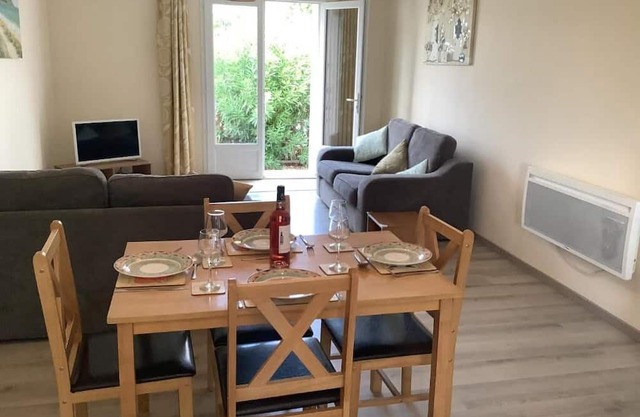 Gîte Pour 4 Personnes au Milieu du Vignoble Charentais