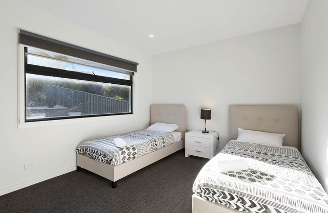 Kingfisher Retreat @ Eden Cove 3+ nights (5 Bedroom)