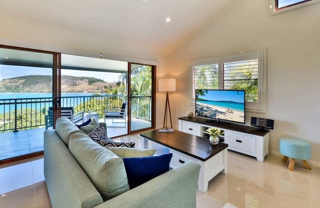 Heliconia Grove 8 - Stunning Apartment on Hamilton Island