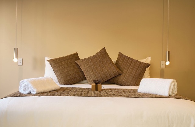 The Frames 'Montage' Luxury Retreat