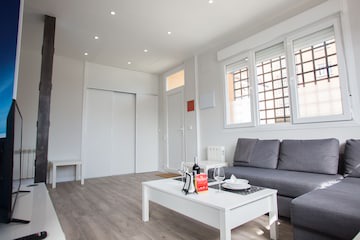 WINDROSE 8 - Modern brand new apartment very close to the center of Madrid