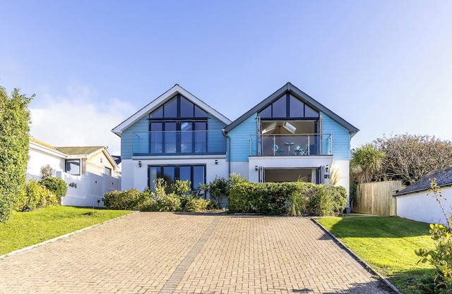 Stylish contemporary 3 bed, Bigbury on Sea