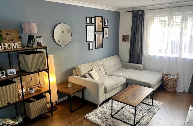 Cosy home in Edinbugh near the Airport