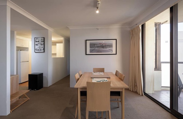 Canberra City View Apartment