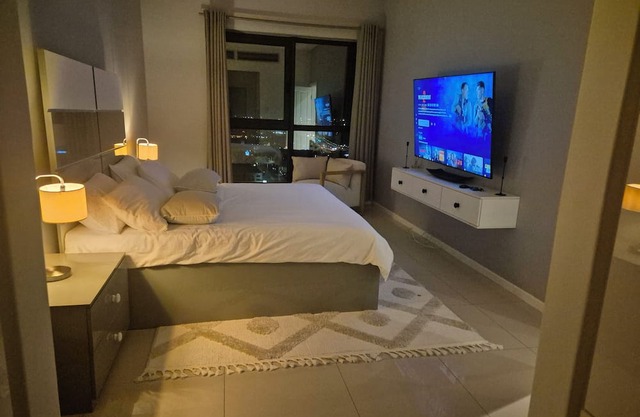 Cozy 1-bedroom apartment in lovely Gaborone with AC, fitness room
