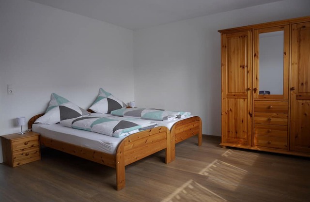 Apartment 'Hewenpanorama 4' with Mountain View, Shared Terrace and Wi-Fi