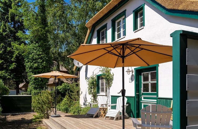Vacation apartment/apartment for 6 guests with 100m² in Dierhagen (296828)