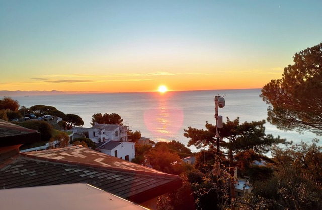 Sea view terrace apartment