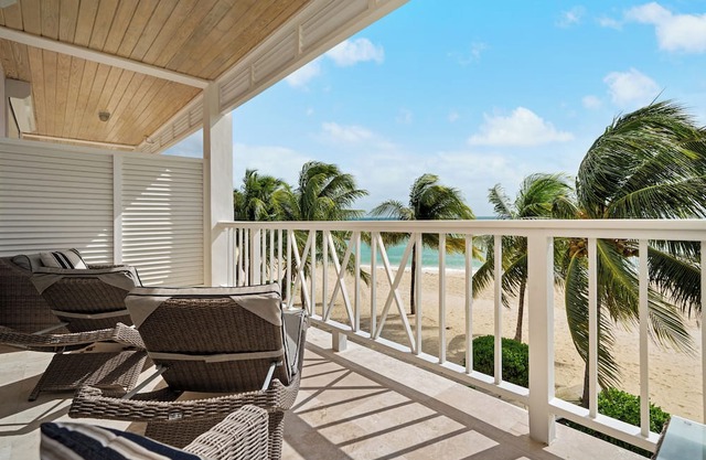 Luxury Beachfront 4-BR Villa in Palm Cay Gated Community