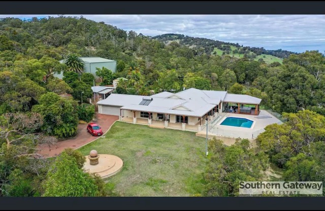 Luxury getaway 1hr from Perth