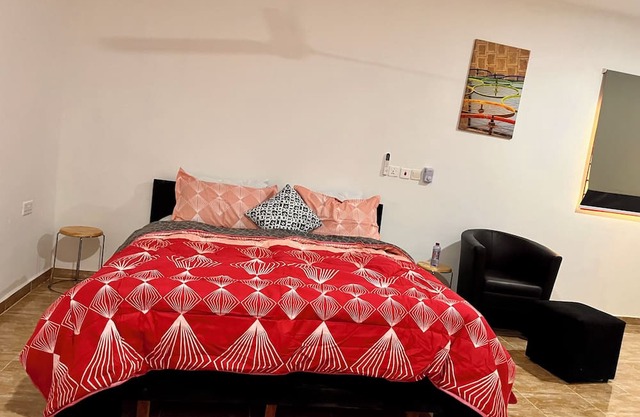 Marvelous apartment with AC in vibrant Somanya