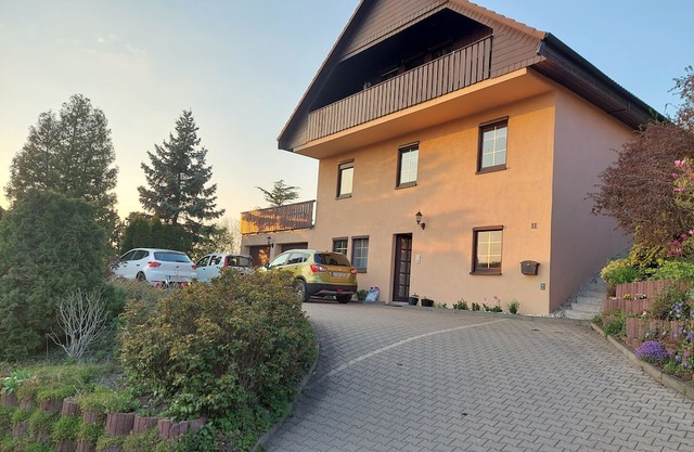 Apartment 'Haus schöne Aussicht' with Mountain View, Balcony and Wi-Fi