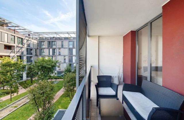 Apartment 'Easy Como Stay Con Parcheggio' with Shared Terrace, Wi-Fi and Air Conditioning