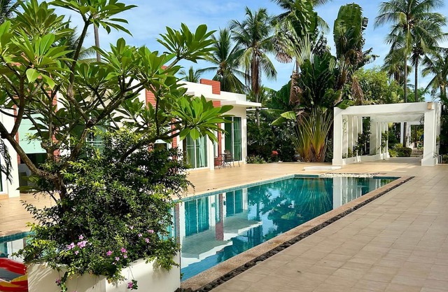 Modern Townhouse | Condo in Sam Roi Yot