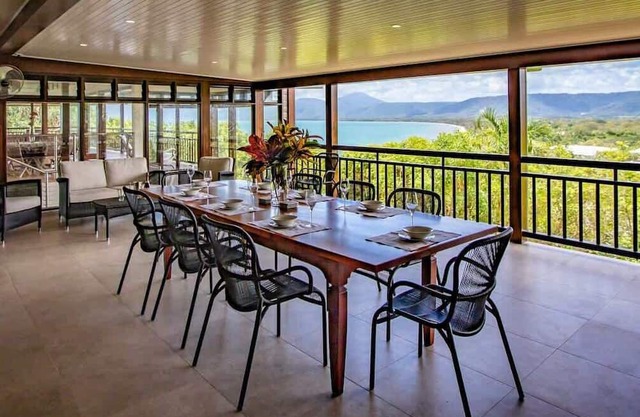 Bangalow - Best View in Port Douglas