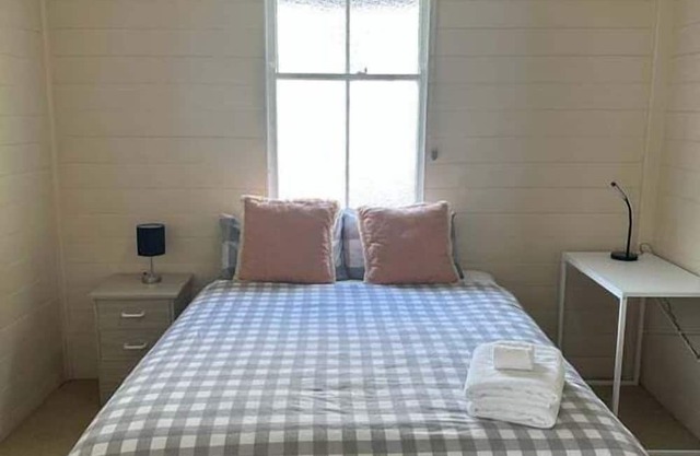 45 Kent Street Room C - Rockhampton