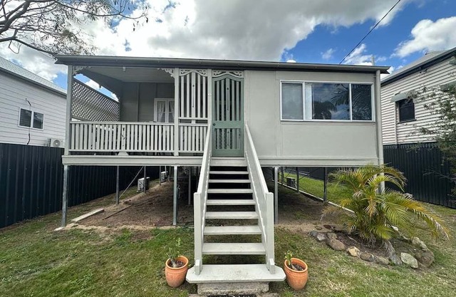 45 Kent Street - The Whole House in Rockhampton City