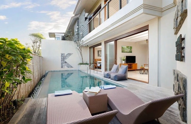 Suyasa, 3BR Complex Villa in Jimbaran
