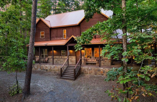 ATL Cabin in the woods, Play Pool, Outdoor Play-Set