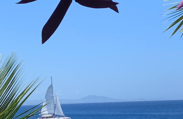 Caribbean family apartment near the beach