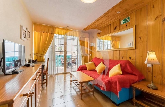 Relax in El Médano's Modern Sea View Apartment