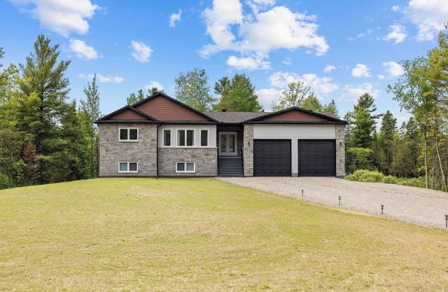Spacious Suite close to Ottawa