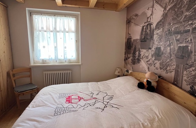 Dolomites -Apartment in the center of Campitello, 200m from Col Rodella cable car