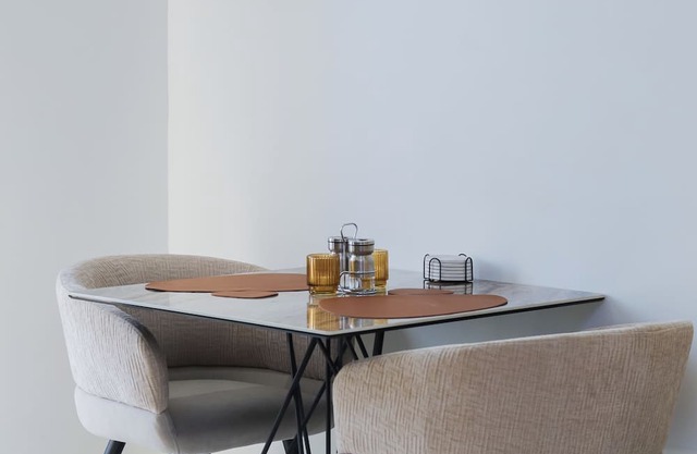 Elite 1 Bedroom Apt @ Arlington Court w/city views