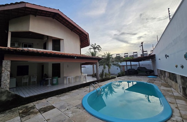 Comfortable duplex house 300 meters from the sea and Avenida dos Holandeses.