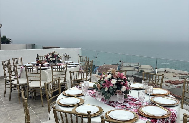 Beautiful 4 story beach house with amazing rooftop located in Tijuana-Rosarito.