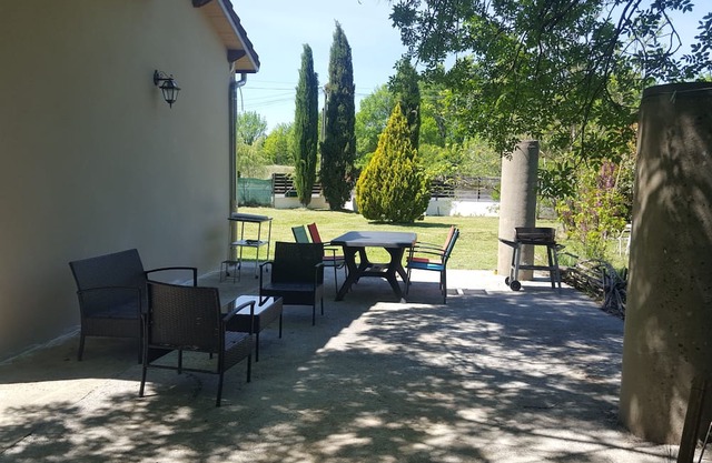 RUOMS lovely apartment with large terrace for 4 people