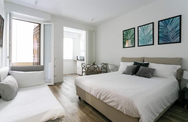 Milanofierapartments Amendola