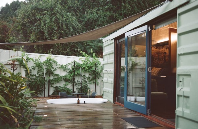 The Carriage (Outdoor Private Bath)