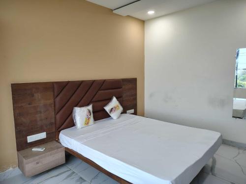 Hotel O Choice Inn II