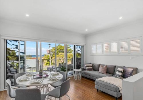 Surf Haven Escape - Modern and Central in Thirroul