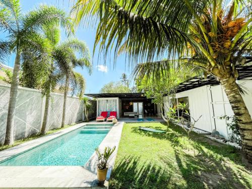 Tropical 2BR Escape & Walk to Selong Belanak Beach